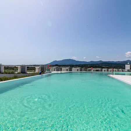 Newly Built 3-bdrm Luxury W/ Stunning Sea Views Apartment