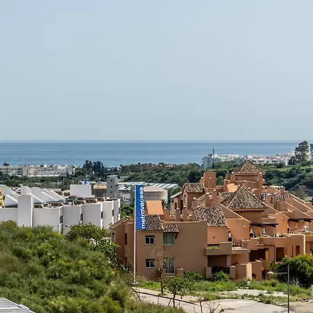 Newly Built 3-bdrm Luxury W/ Stunning Sea Views Apartment