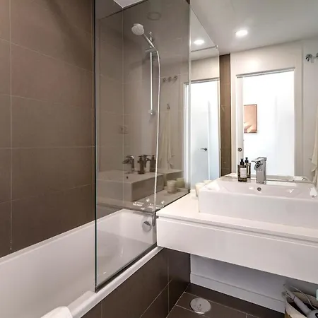 Newly Built 3-bdrm Luxury W/ Stunning Sea Views Estepona